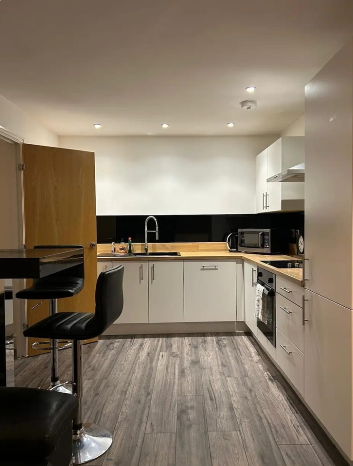 2 Bed Flat, Queens House, S1, N1 7GU photo 2