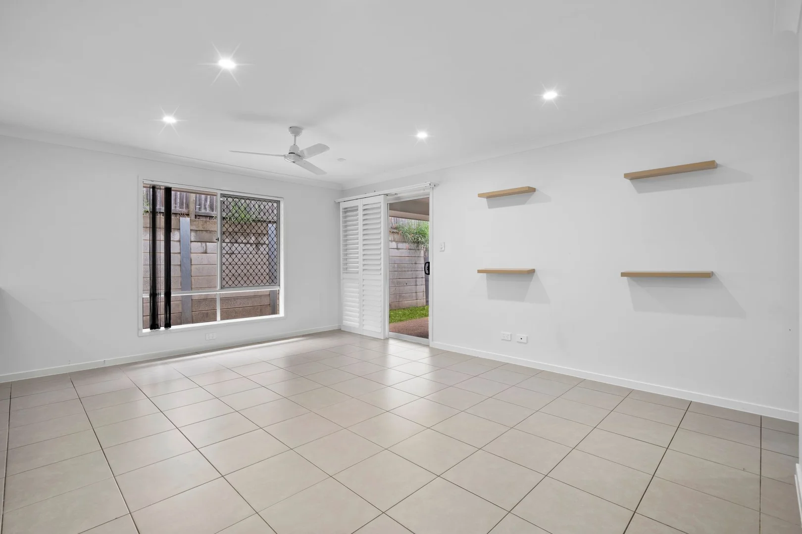 23 Mesa Street, Yarrabilba QLD 4207 photo 4
