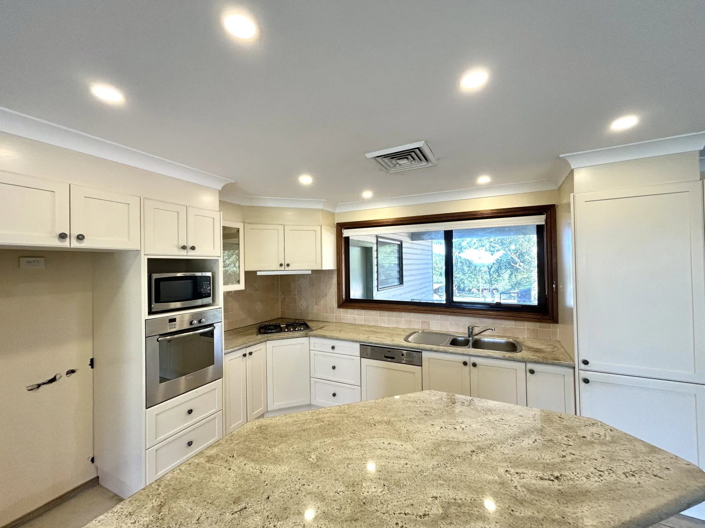 Additional image 3 of House 2/192 Forestway, Belrose NSW 2085