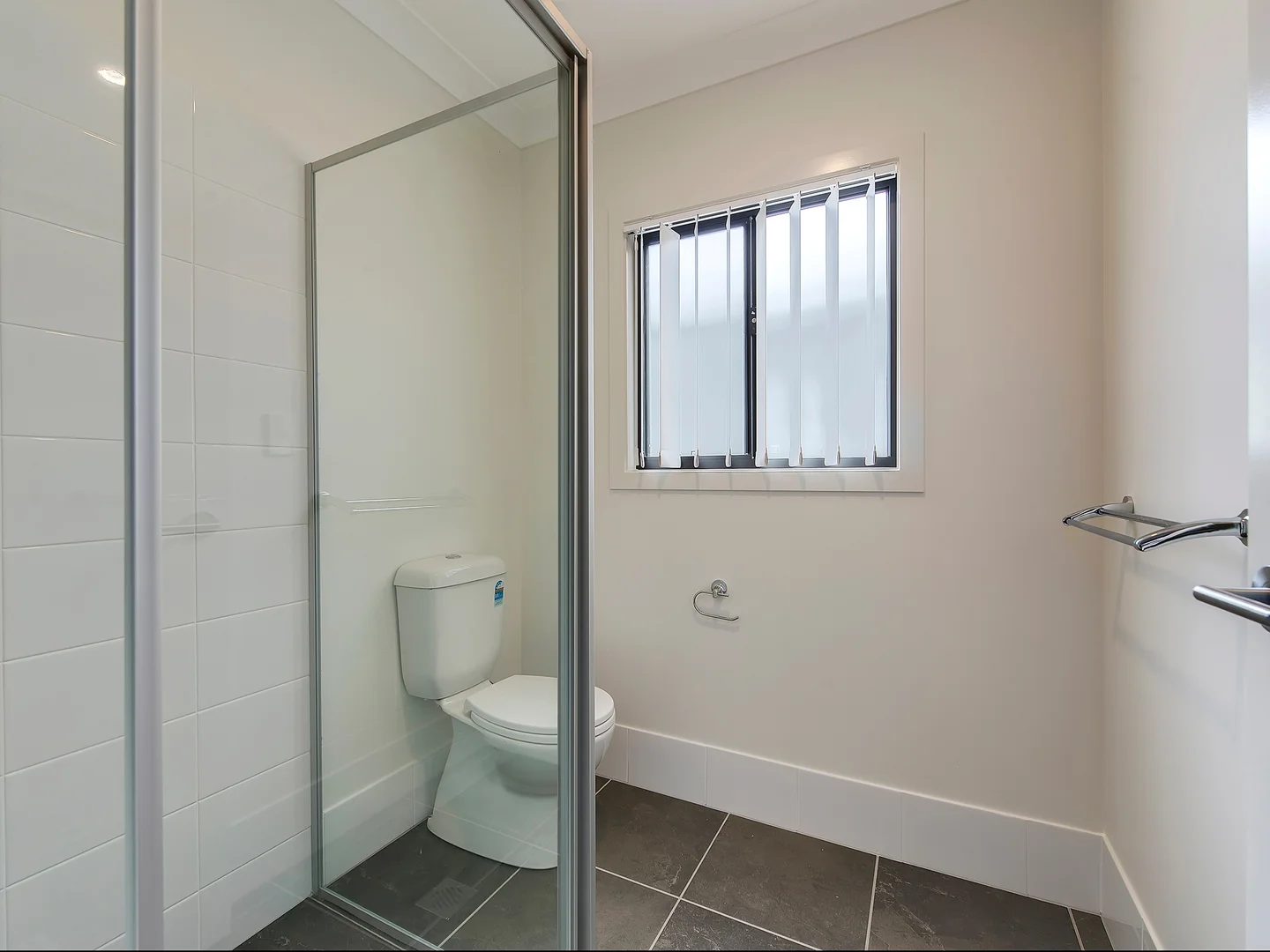 Additional image 5 of 24 Daniel Street, Lota QLD 4179