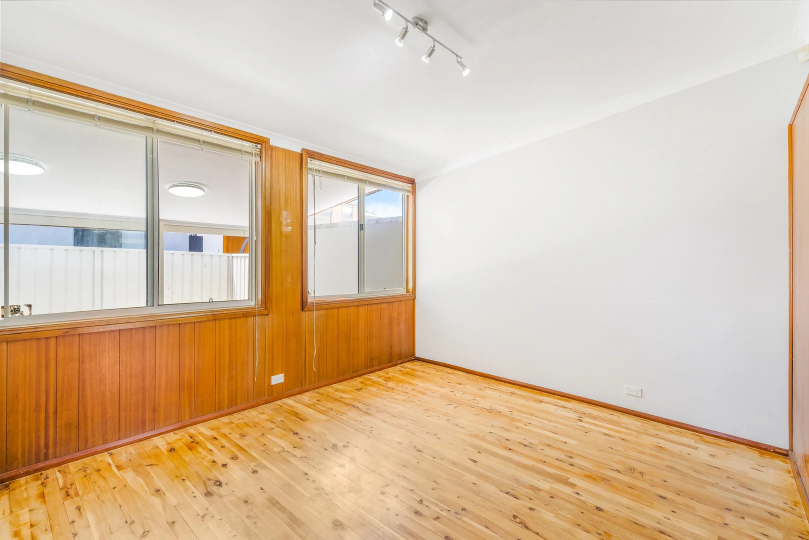 Additional image 3 of 284 Polding Street, Smithfield NSW 2164