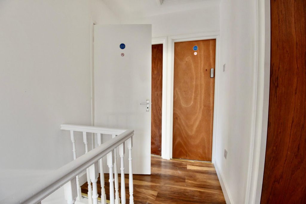 Additional image 17 of 4 bed shared accommodation to rentLucas St, Newport NP20
