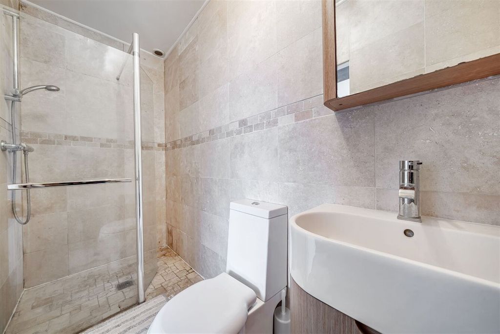 Additional image 12 of 5 bed detached house to rent25 First Avenue, Felpham, Bognor Regis, West Sussex PO22