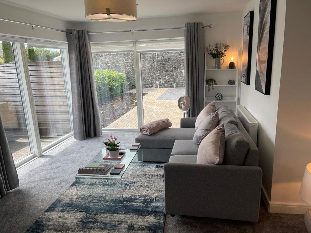 Additional image 3 of 2 bed flat to rentPentraeth Road, Menai Bridge LL59