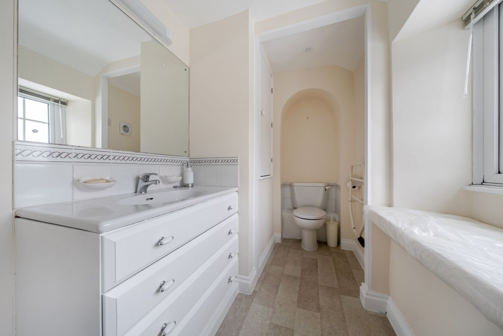 Additional image 10 of 3 bed detached house to rentHatch Lane, Tisbury, Nr Salisbury, Wiltshire SP3