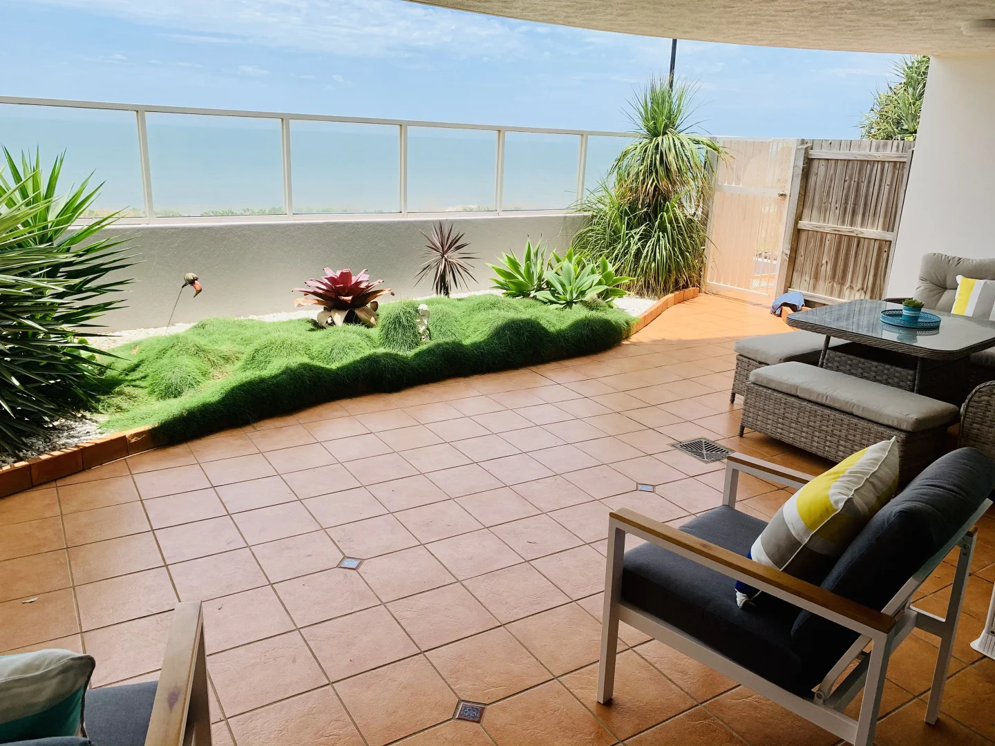 Additional image 5 of 5/94-98 Prince Edward Pde, Redcliffe QLD 4020