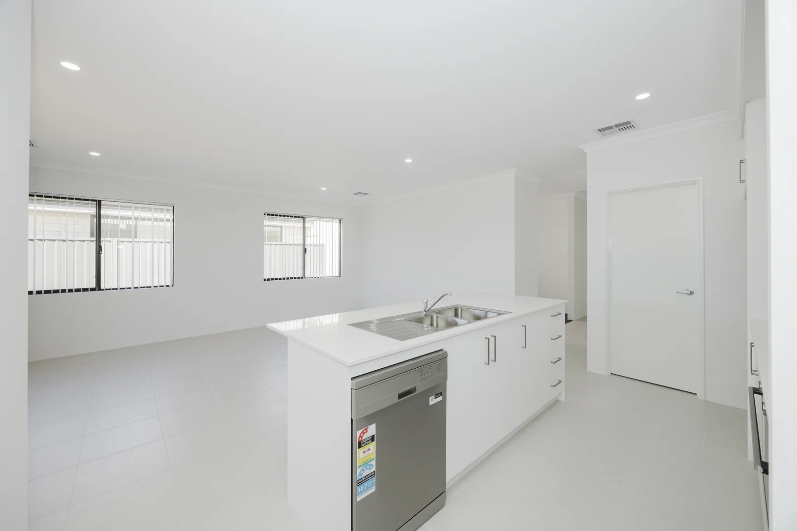 Additional image 13 of 29 Kuranda Street, Yanchep WA 6035