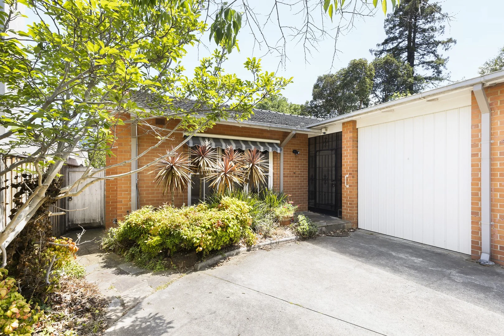 2/29 Victoria Avenue, Canterbury VIC 3126