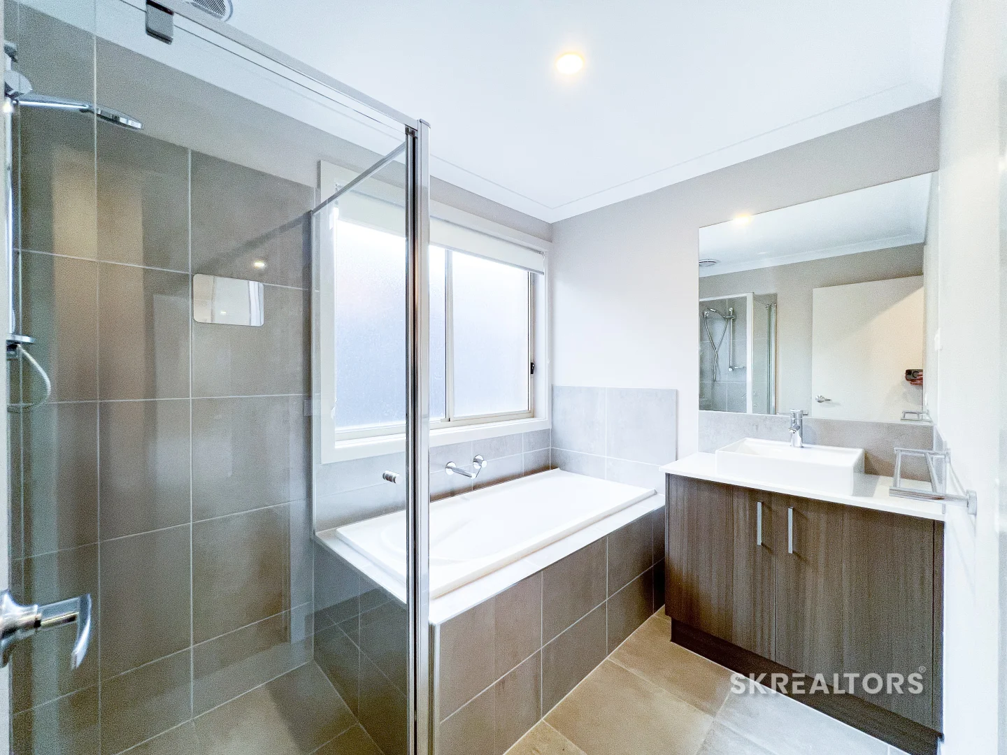 Additional image 10 of 17 Cottrell Street, Weir Views VIC 3338