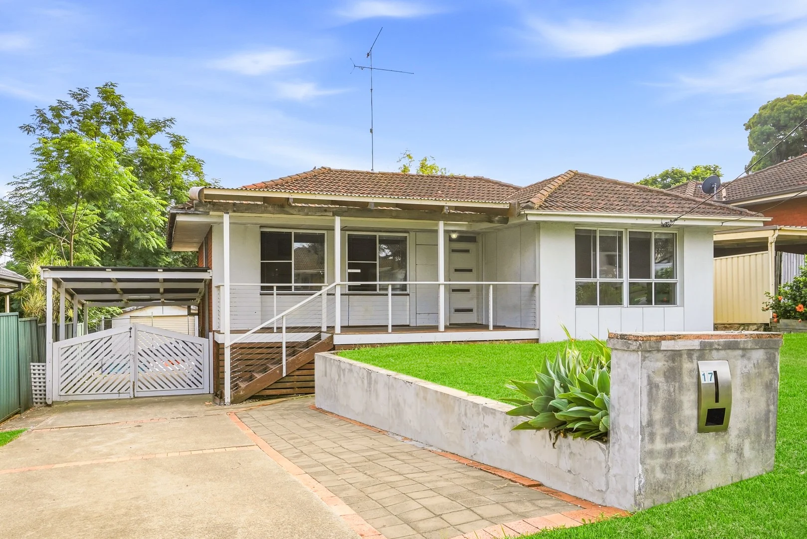 17 Banderra Road, South Penrith NSW 2750