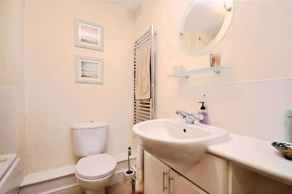 Additional image 7 of 3 bed terraced house to rentWellswood, Haywards Heath RH16