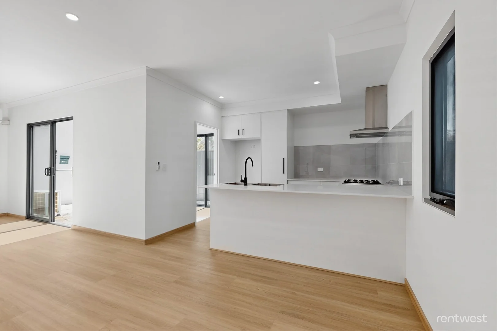Additional image 5 of 1/47 Morrison Rd, Woodbridge WA 6056