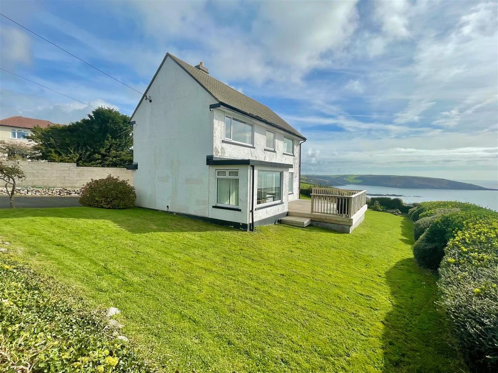 Additional image 2 of 3 bed detached house to rentSpring Road, Wembury Point, Plymouth PL9