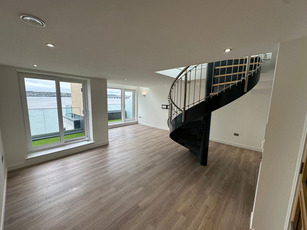 Additional image 6 of 3 bed flat to rentDundee DD1