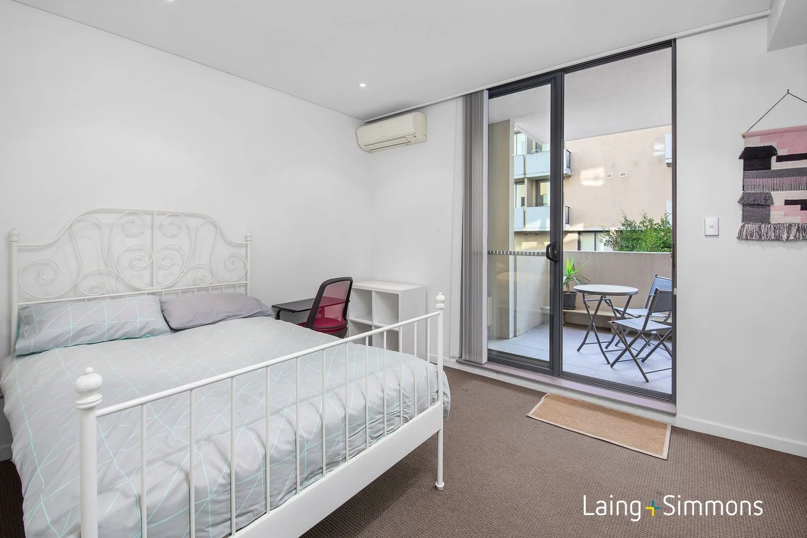 40A/88 James Ruse Dr, Rosehill NSW 2142