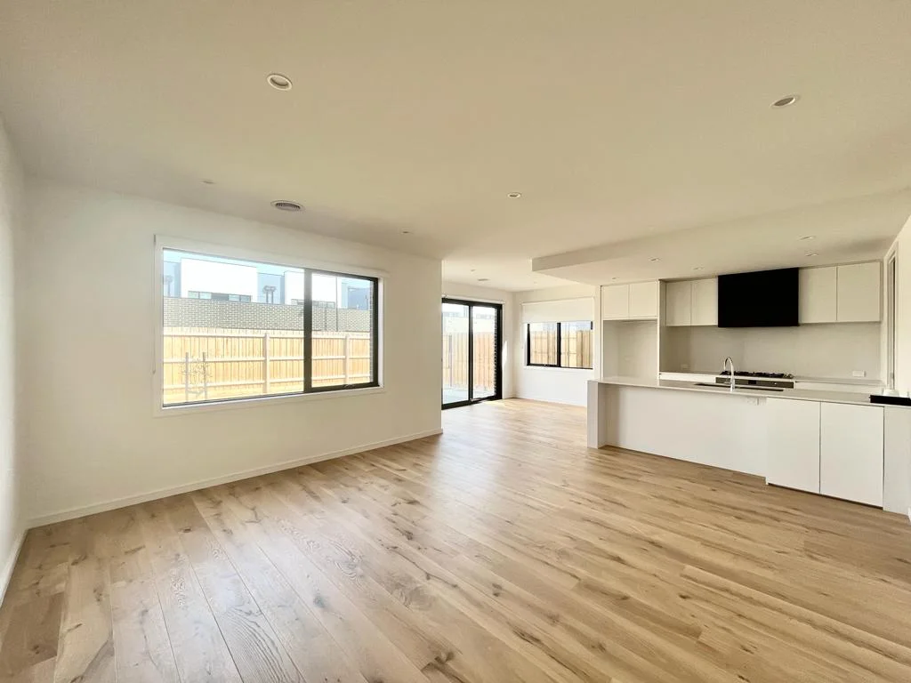 Additional image 8 of 4b2b Rustic Avenue, Burwood East VIC 3151