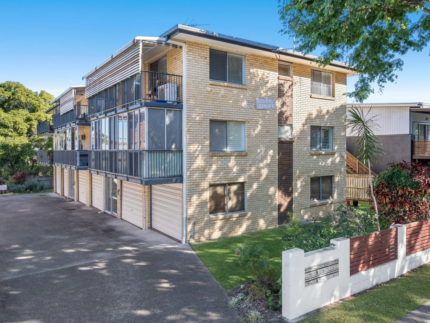 2/45 Waldheim Street, Annerley QLD 4103 photo 3