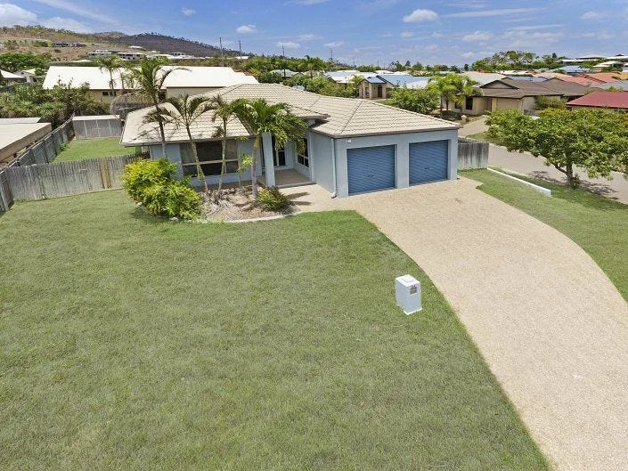 24 Riverbend Drive, Douglas QLD 4814