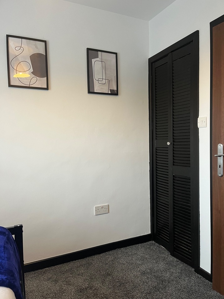 Room in a Shared House, Hogarth Walk, BS7, N1 7GU photo 2