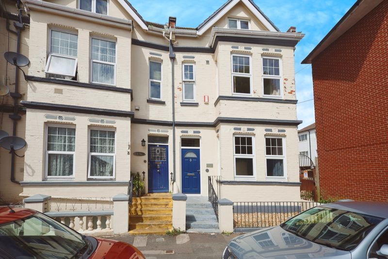 7 bed shared accommodation to rentWindsor Road, Boscombe BH5