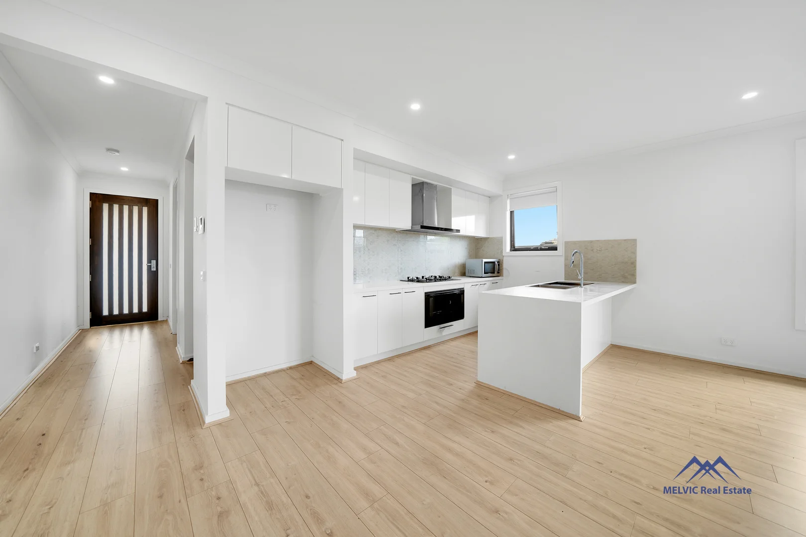 Additional image 2 of 32 Paradoxa Way, Tarneit VIC 3029