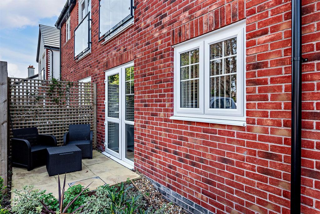 Additional image 14 of 1 bed flat for saleHooton Road, Willaston, Neston CH64