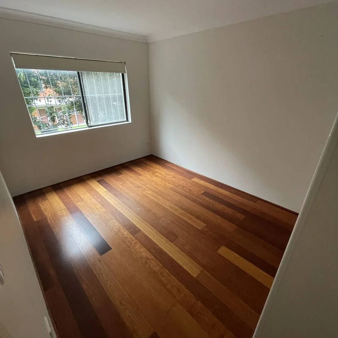 WeChat: KRL119 L2/ 24-26 Grosvenor st, Kensington NSW 2033