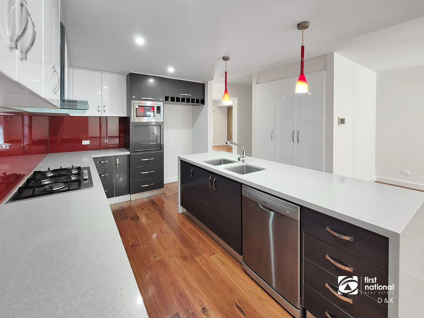 Additional image 2 of 164 The Esplanade, Caroline Springs VIC 3023