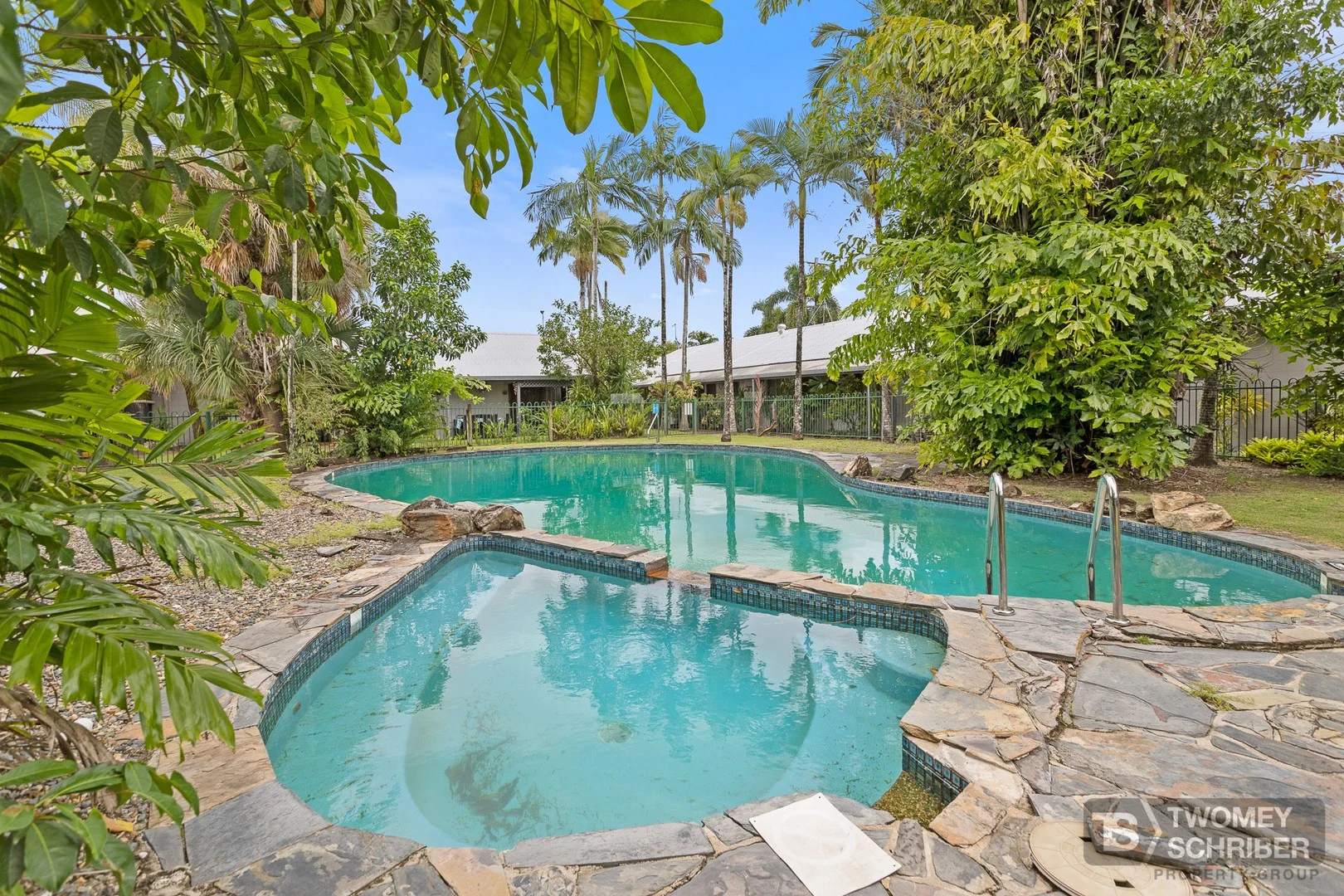 4/2-8 Winkworth Street, Bungalow QLD 4870