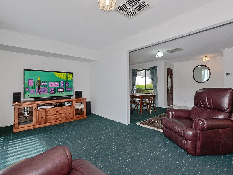 Additional image 2 of 25 Shoalwater Close, Seaford Rise SA 5169