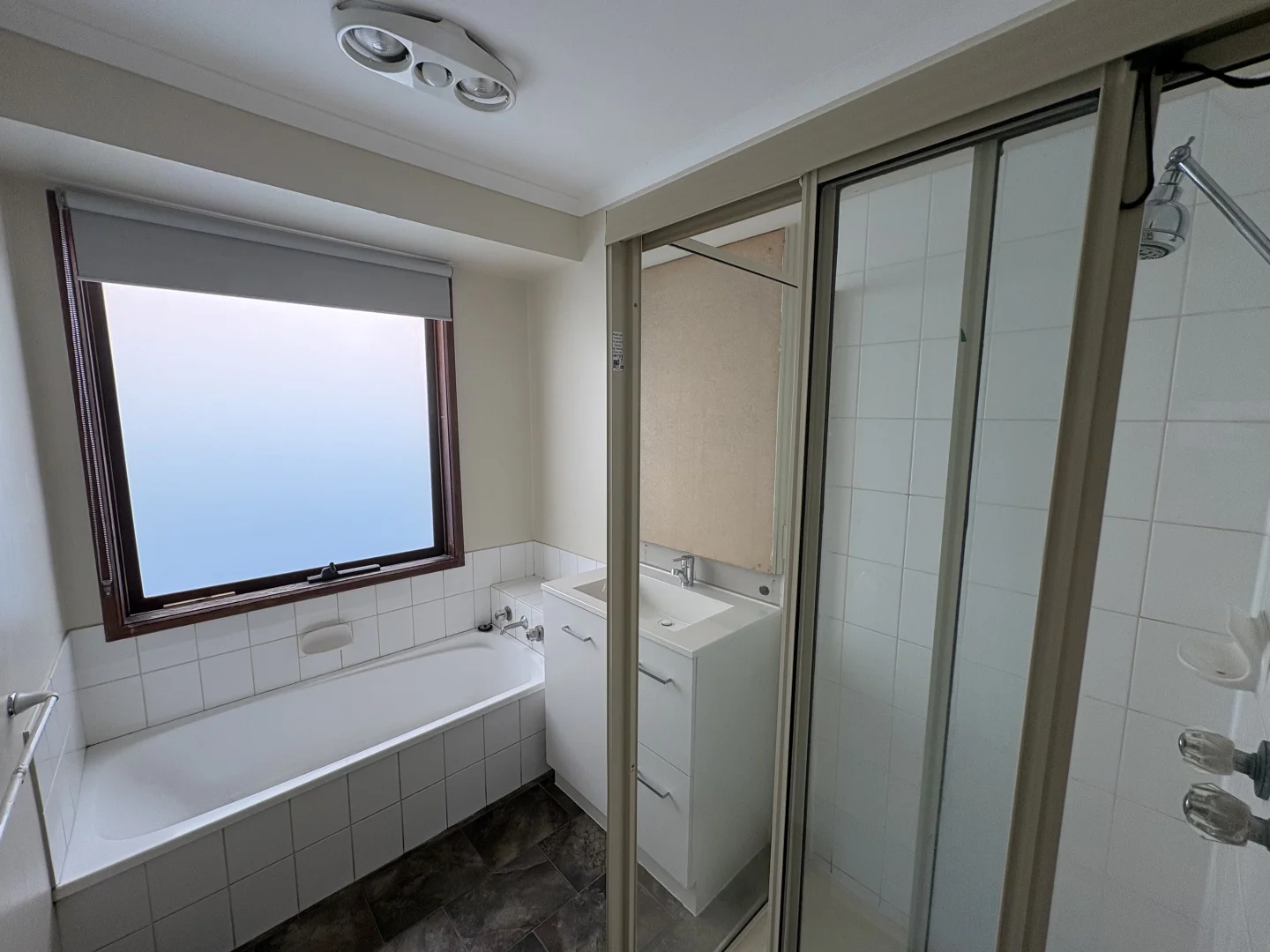 6 Melissa Court, Hampton Park VIC 3976 photo 4