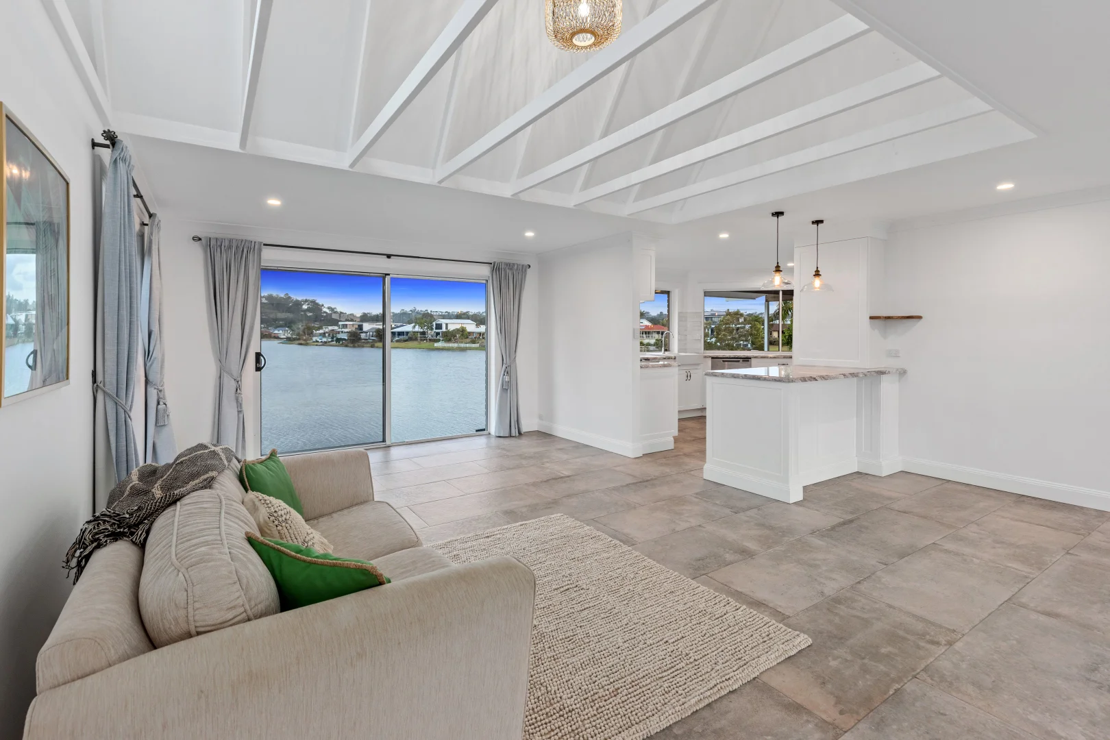 Additional image 19 of 28 Jabiru Avenue, Burleigh Waters QLD 4220