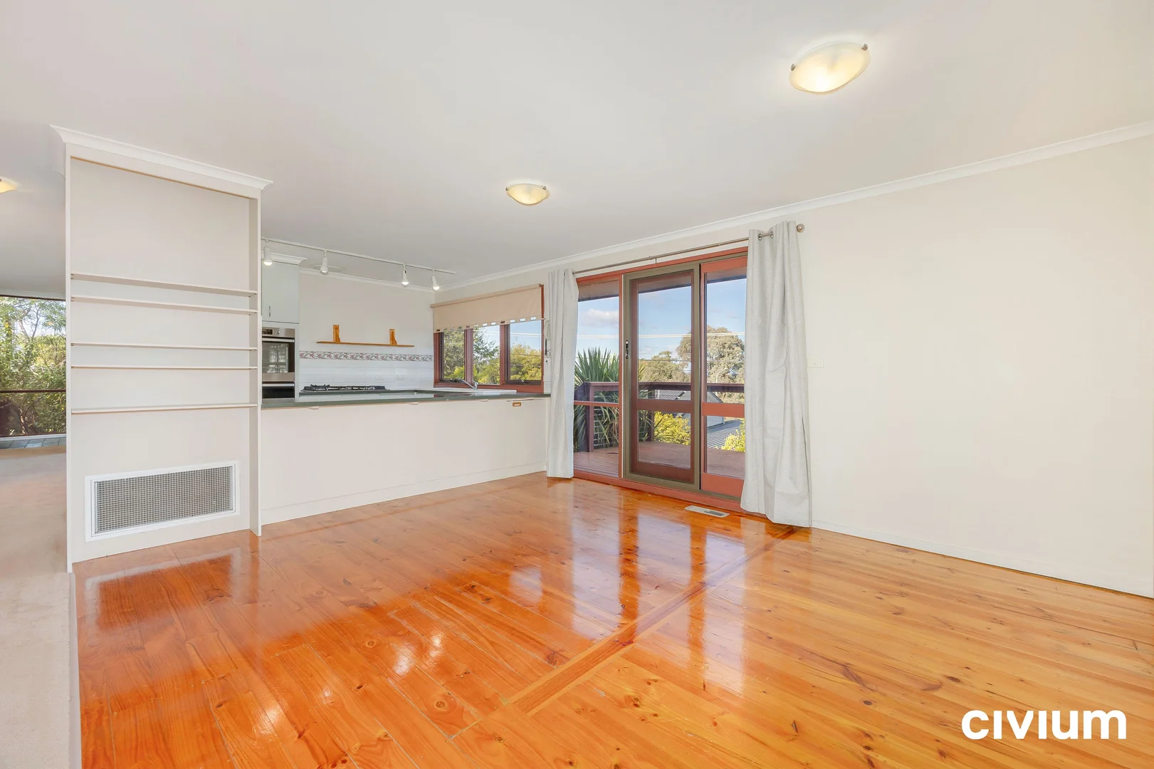 Additional image 3 of 9 Lawrence Crescent, Kambah ACT 2902