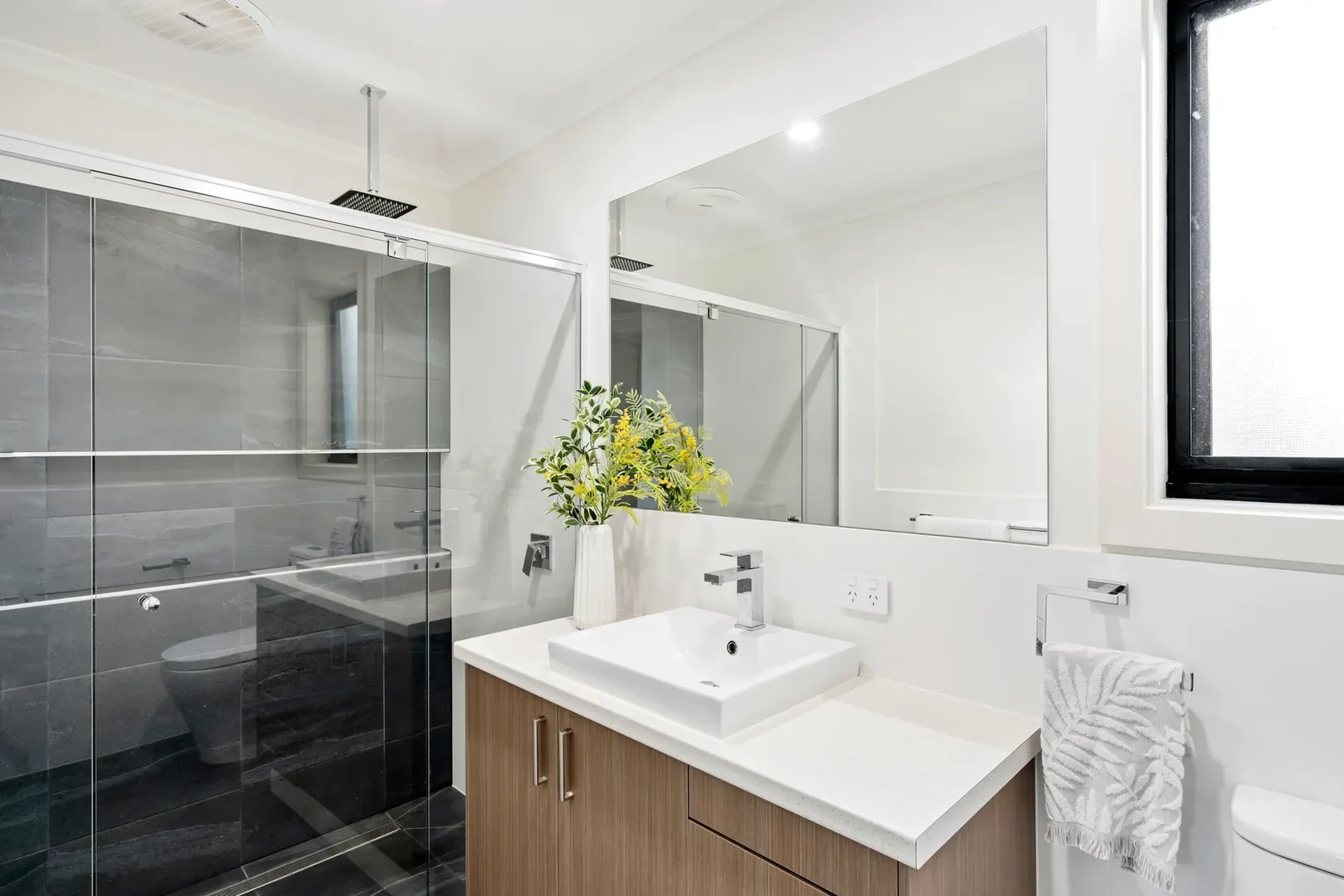 Additional image 9 of 43A Tingira Drive, O'Sullivan Beach SA 5166
