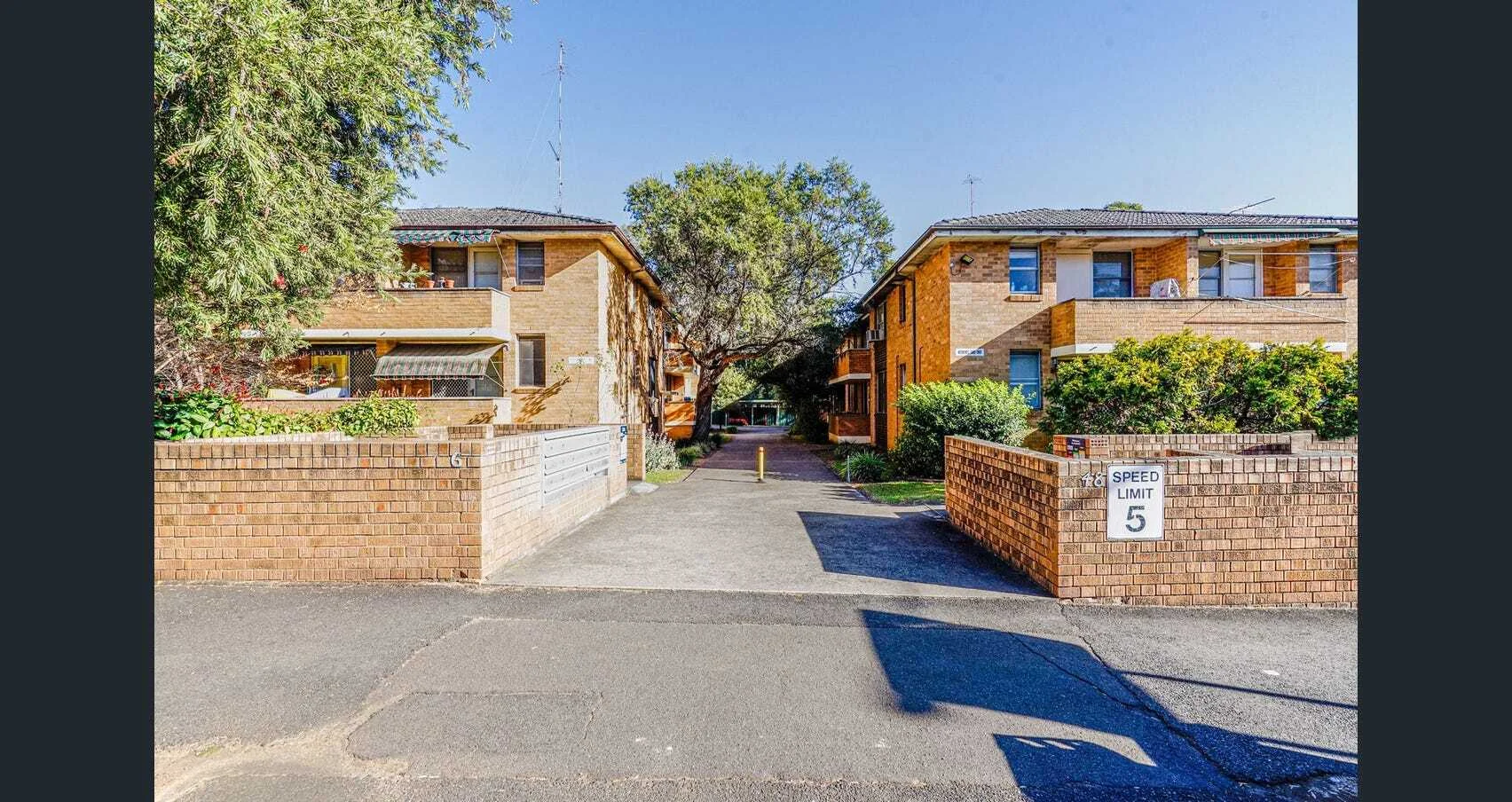 1 BARBARA CRESCENT, Merrylands NSW 2160