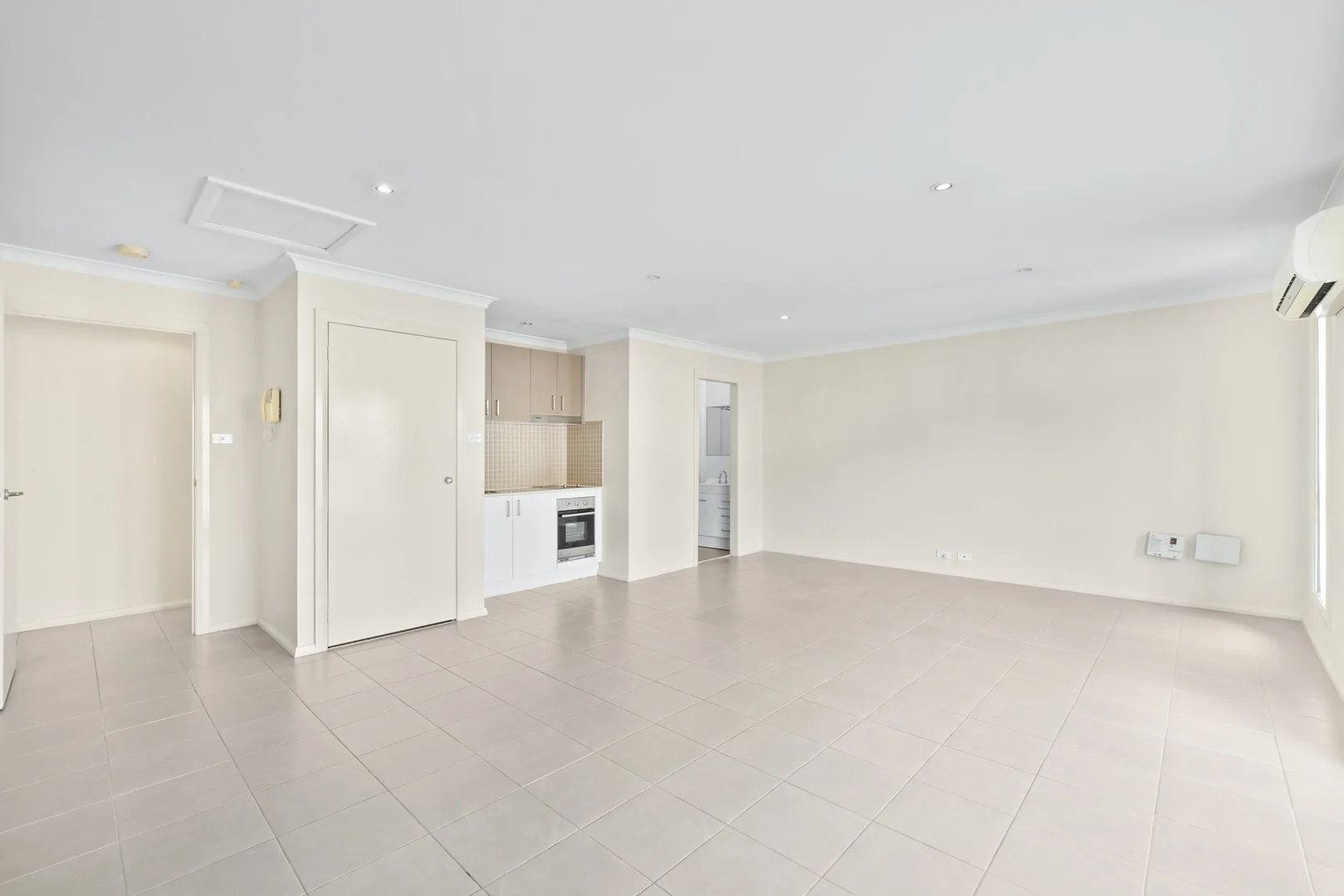 Additional image 2 of 21 Boreham Lane, Gungahlin ACT 2912