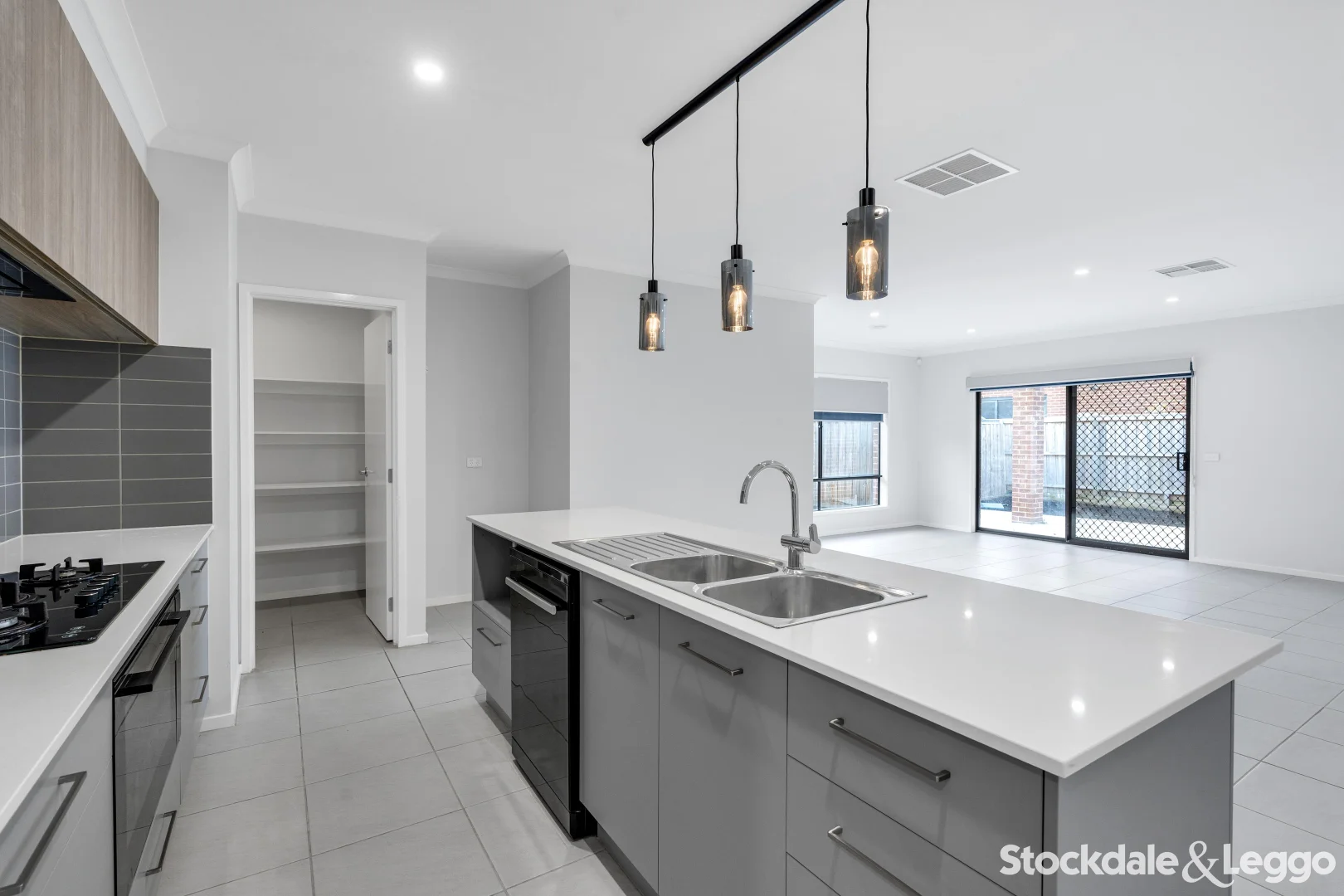 Additional image 3 of 11 Warrnambool Street, Donnybrook VIC 3064