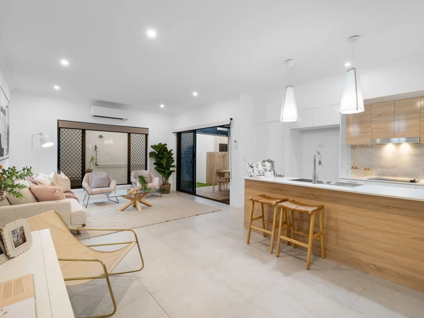 Additional image 3 of 504 Grande Avenue, Spring Mountain QLD 4300