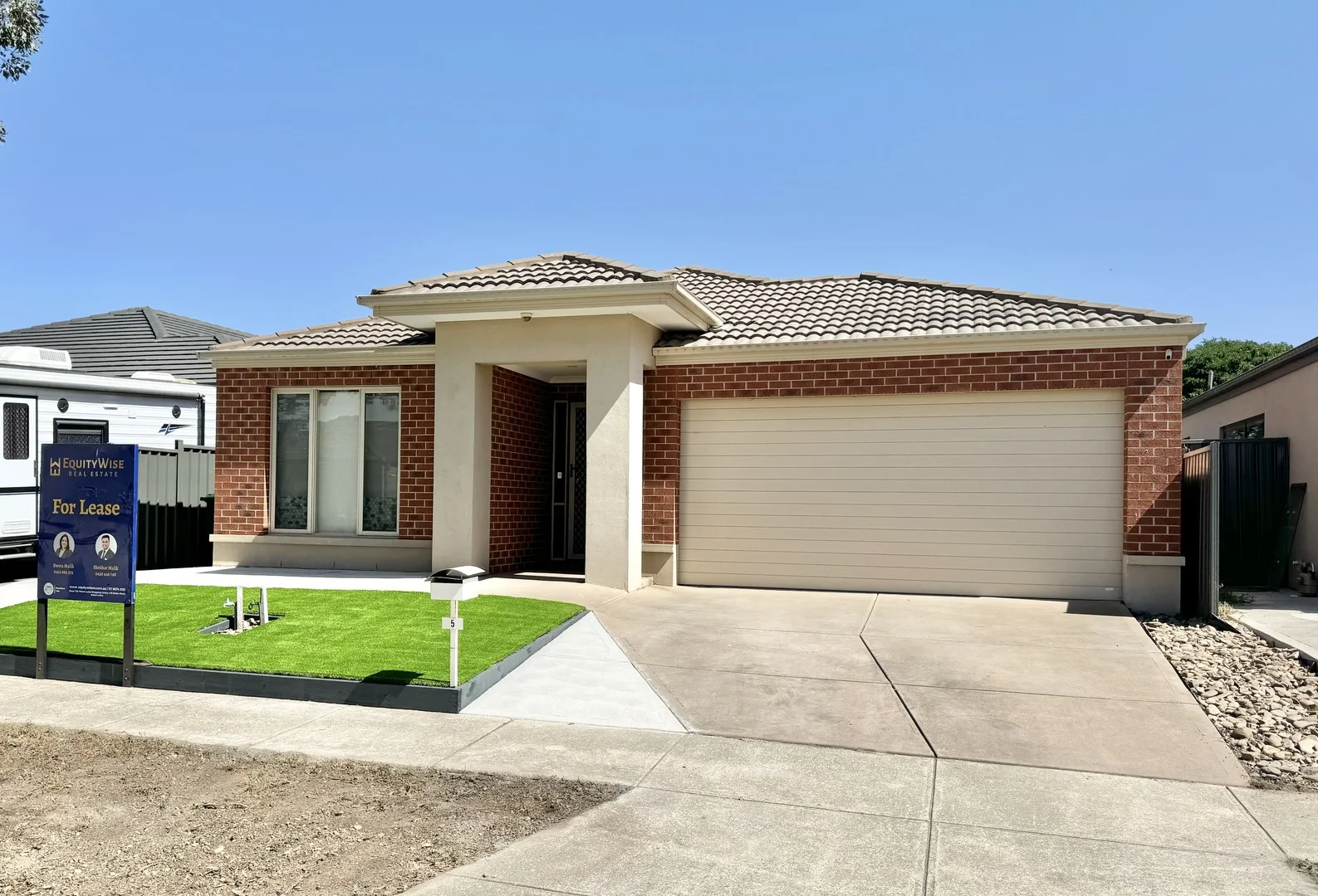 5 Edenvale Street, Manor Lakes VIC 3024