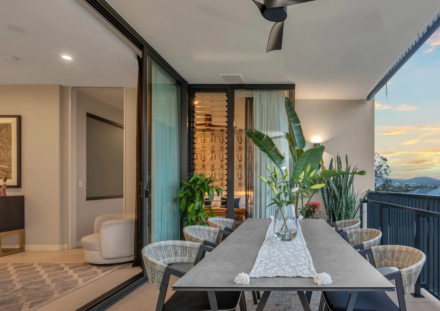 Additional image 3 of 203/8 Colton St, Highgate Hill QLD 4101