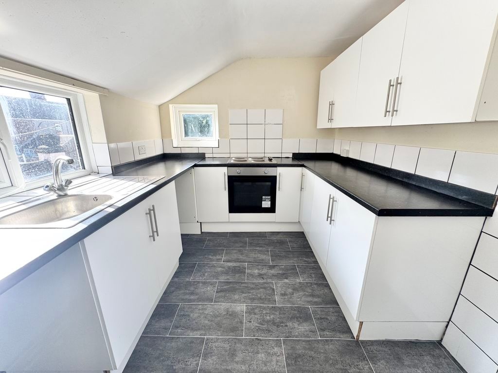3 bed flat to rentHumber Terrace, Grimsby DN31