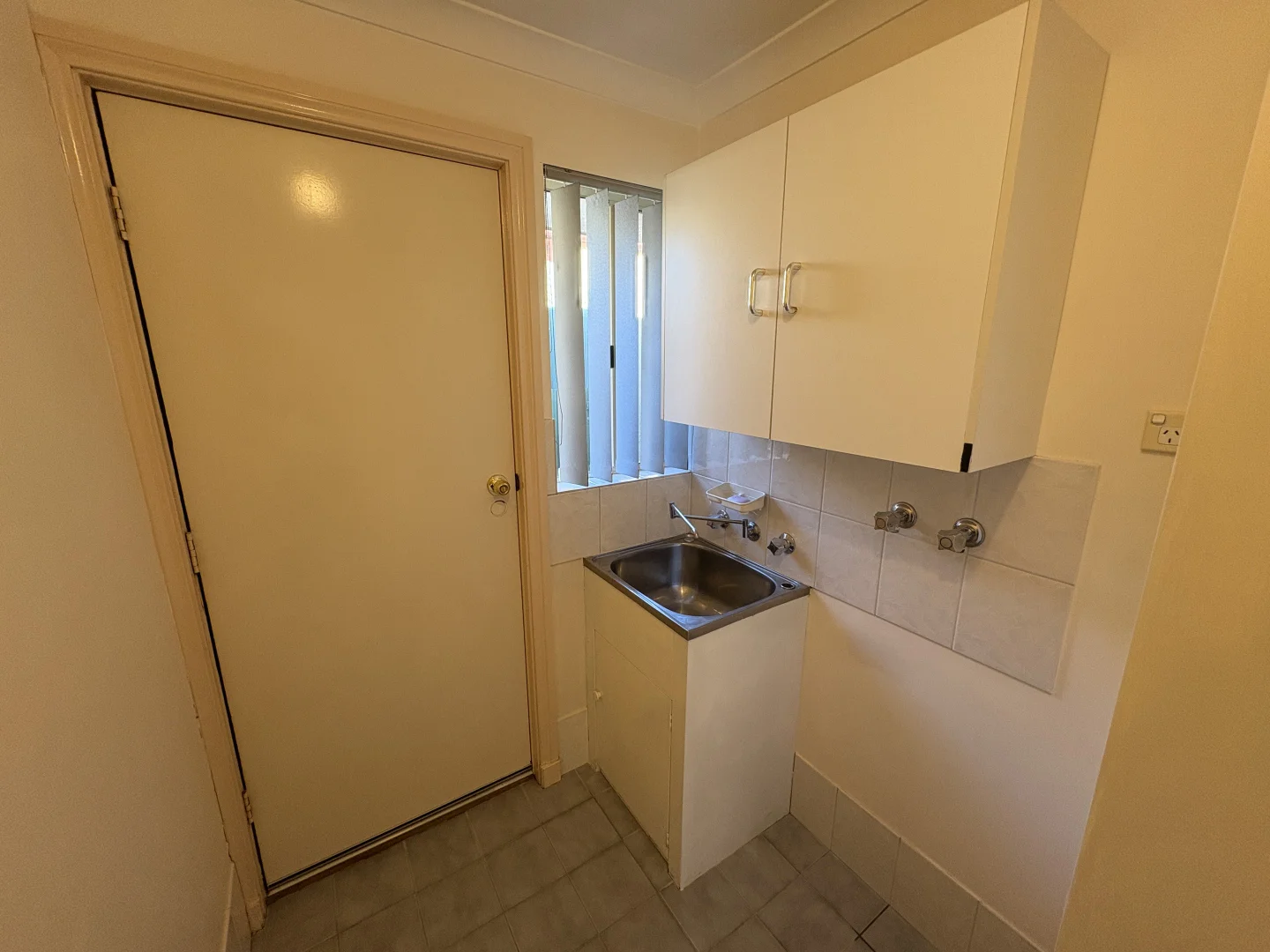 Additional image 10 of 3/13E Hare Street, Mullingar WA 6430