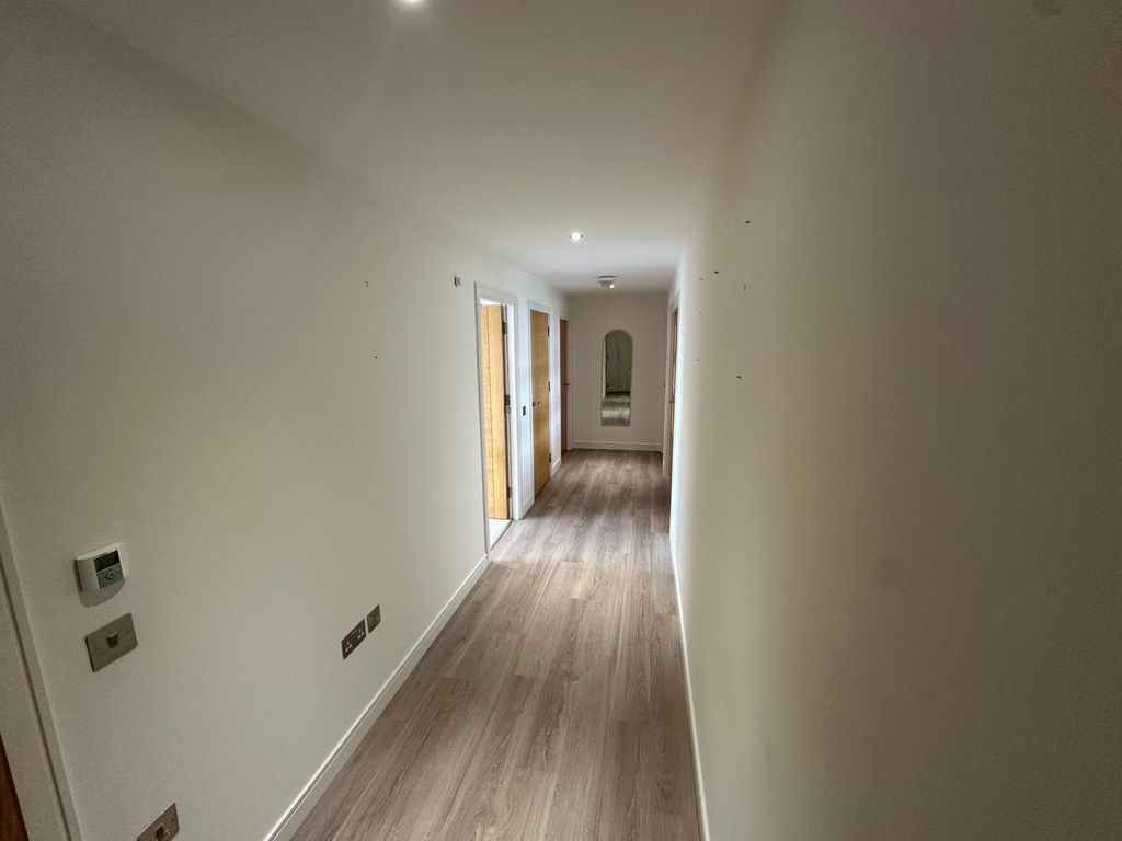 Additional image 12 of 3 bed flat to rentDundee DD1