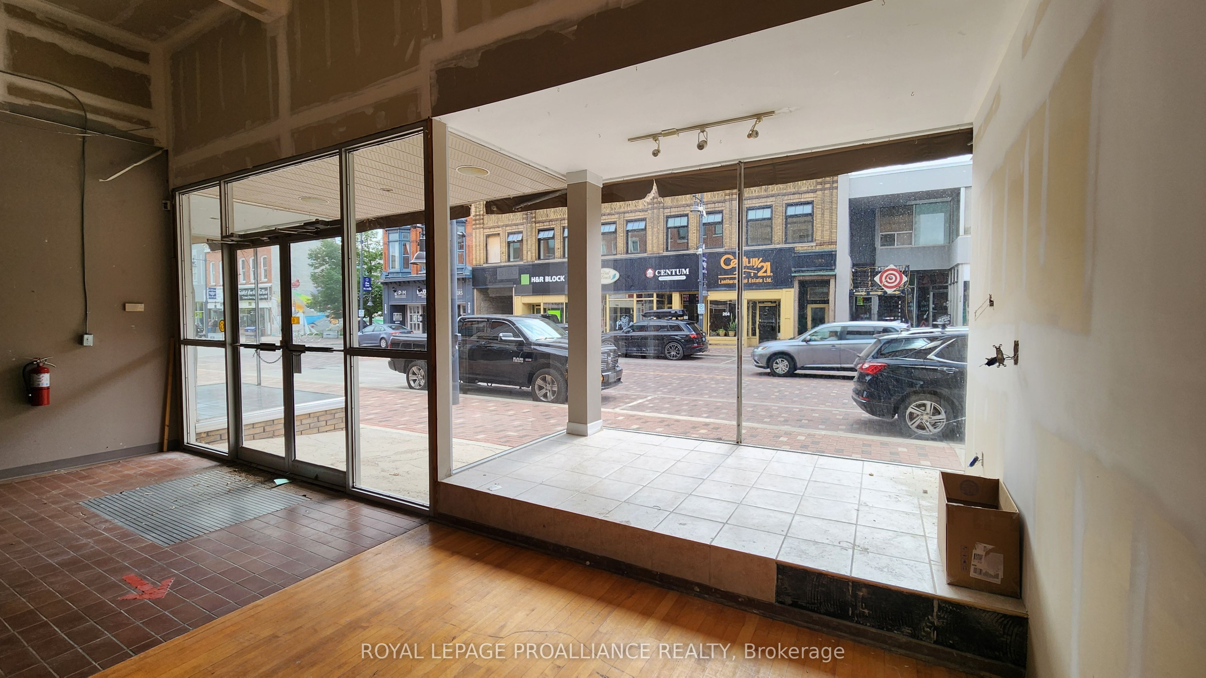 Additional image 6 of 261 Front Street, Belleville, ON, K8N 2Z6