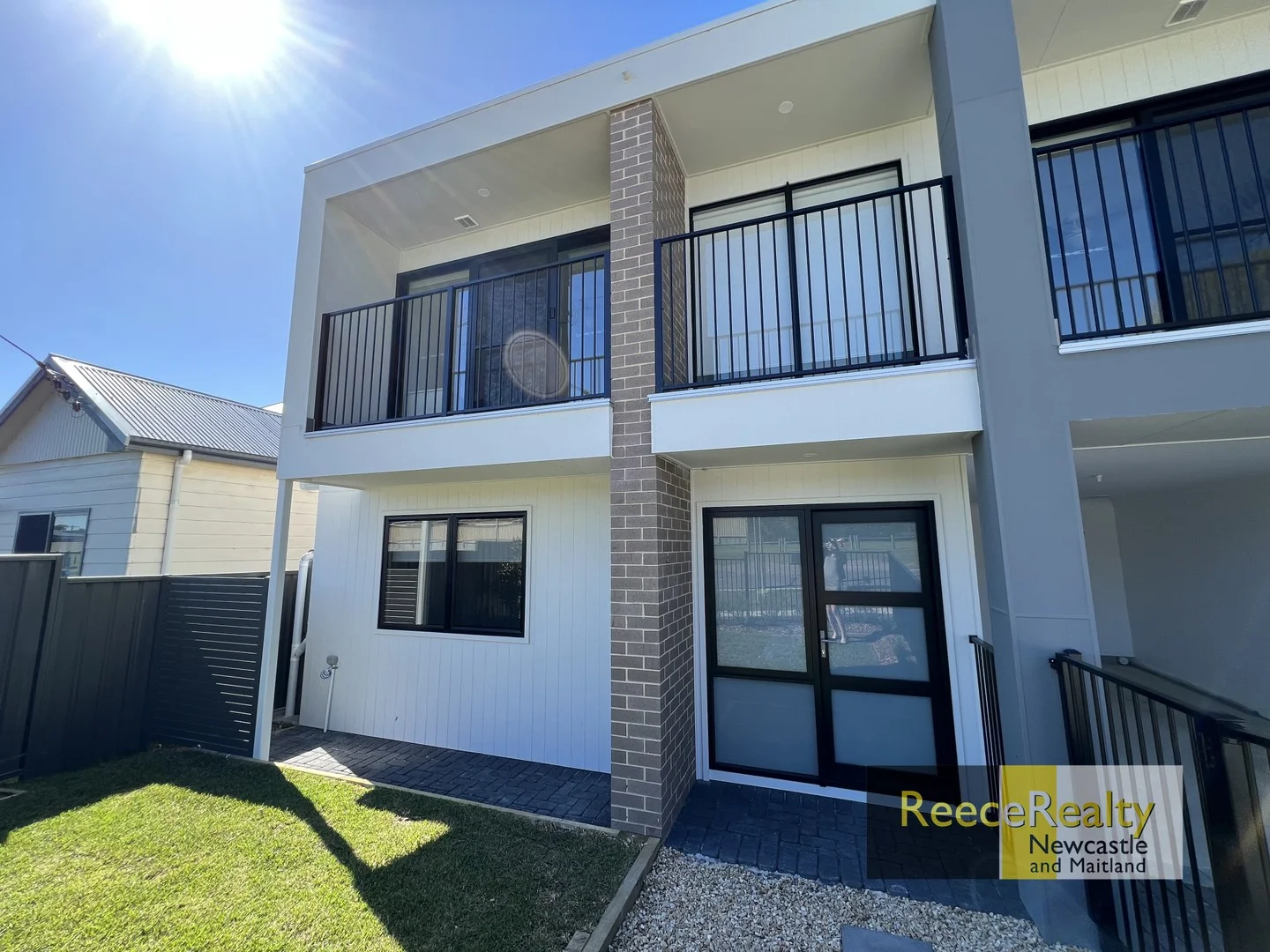 2a King Street, Shortland NSW 2307
