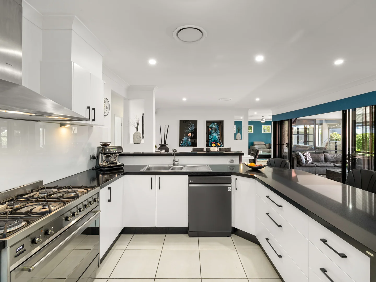 Additional image 4 of 33 Silky Oak Drive, Brookwater QLD 4300