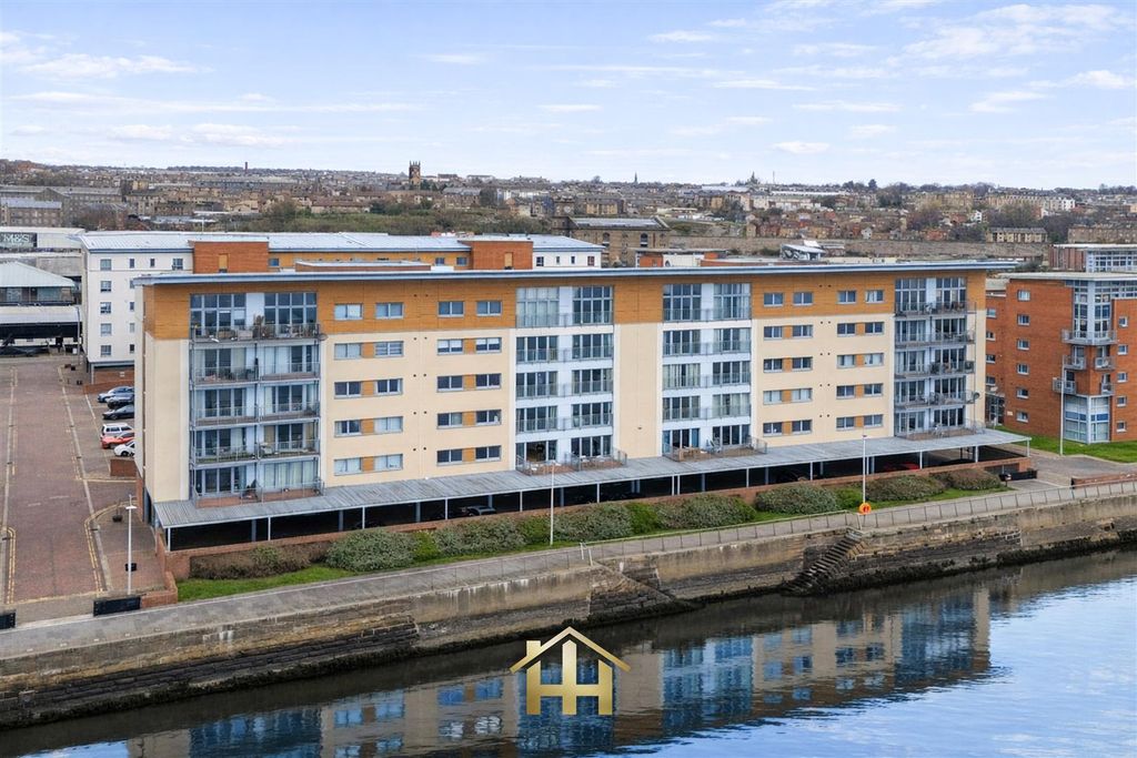 2 bed flat for saleMarine Parade Walk, Dundee DD1
