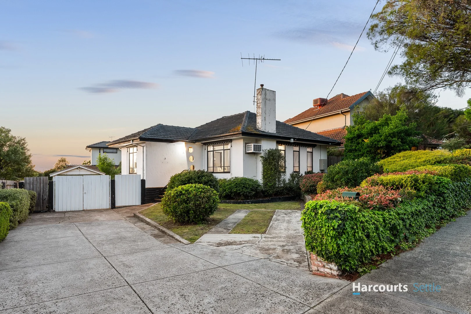 3 Gooyong Avenue, Chadstone VIC 3148