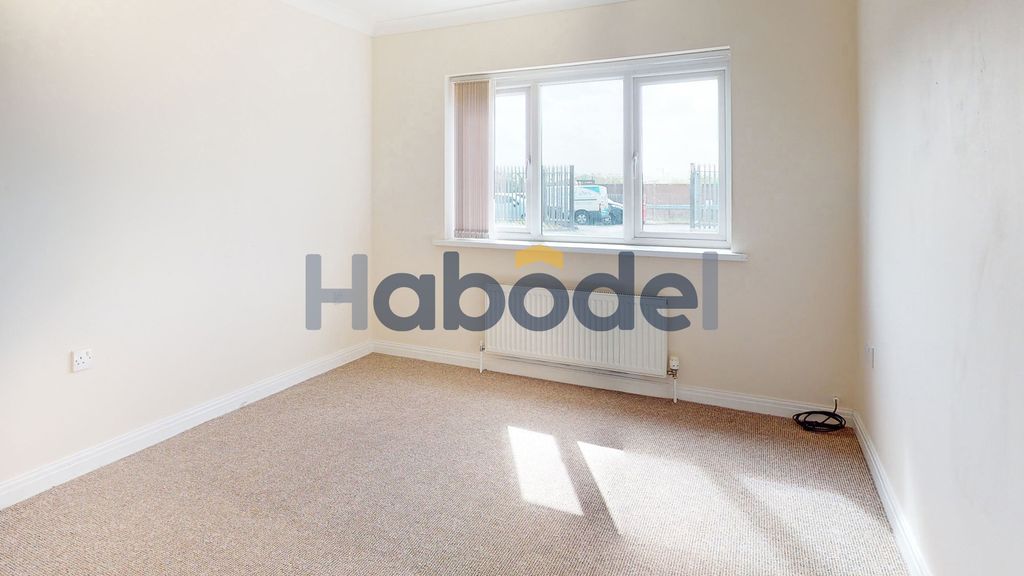 Additional image 5 of 2 bed flat to rentCambridge Court, Tindale Crescent, Bishop Auckland DL14
