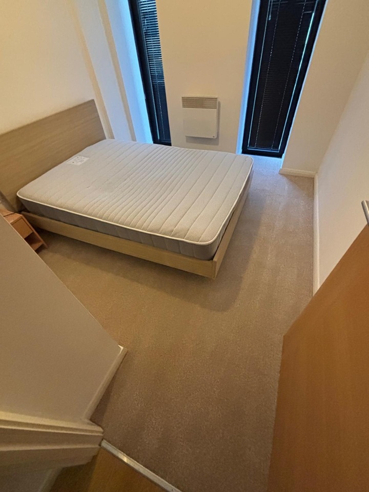 1 Bed Flat, Mann Island, L3, N1 7GU photo 4